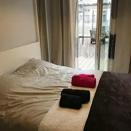 Nad Odra Z Tarasem 弗罗茨瓦夫